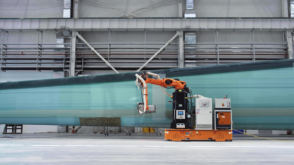 觀“湘”門丨加“數(shù)”前行，探秘蓮城“智造” 企業(yè)孵化的數(shù)字引擎